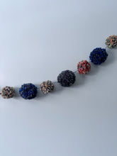 Load image into Gallery viewer, Pompom garland