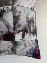 Load image into Gallery viewer, Envelope pillow - spirited