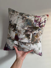 Load image into Gallery viewer, Envelope pillow - spirited