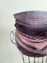 Load image into Gallery viewer, Cowl -- bordeaux tencel
