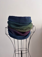Load image into Gallery viewer, Cowl - Navy tencel weft
