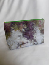 Load image into Gallery viewer, Zipper pouch - zen
