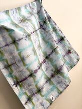 Load image into Gallery viewer, Tea towel - wintering
