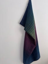 Load image into Gallery viewer, Cowl - Navy tencel weft
