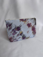 Load image into Gallery viewer, Zipper pouch - prairies
