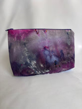 Load image into Gallery viewer, Zipper pouch - daydream
