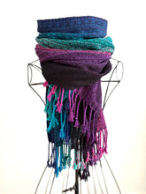 Load image into Gallery viewer, Blanket scarf - black tencel
