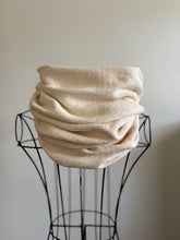 Load image into Gallery viewer, Cowl - white cotton weft
