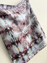 Load image into Gallery viewer, Tea towel - aglow
