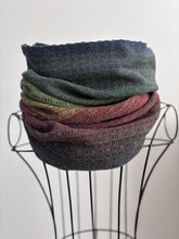Load image into Gallery viewer, Cowl -  olive cotton weft
