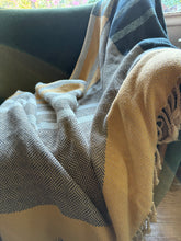 Load image into Gallery viewer, Throw blanket : mustard/charcoal/light blue cotton wefts
