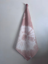 Load image into Gallery viewer, Tea towel - avocado (c)
