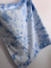 Load image into Gallery viewer, Tea towel - indigo (g)
