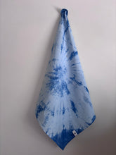 Load image into Gallery viewer, Tea towel - indigo (f)
