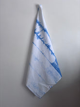 Load image into Gallery viewer, Tea towels - indigo (a)
