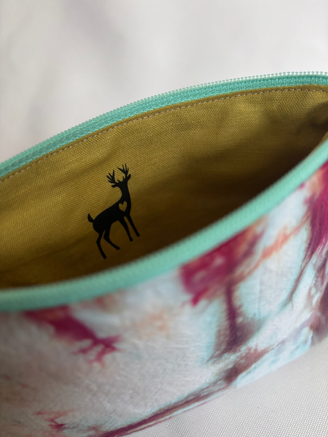 Zipper pouch - shelter from the storm