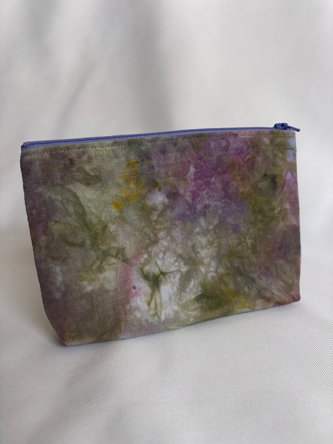 Zipper pouch - secret garden