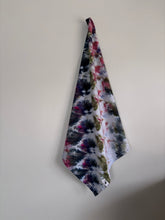 Load image into Gallery viewer, Tea towel - cheers to that
