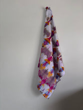 Load image into Gallery viewer, Tea towel - fanciful
