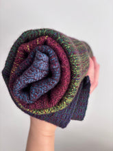 Load image into Gallery viewer, Cowl - burgundy cashmere/silk weft
