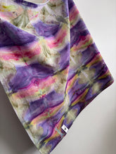 Load image into Gallery viewer, Tea towel - fanciful
