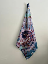 Load image into Gallery viewer, Tea towel - cheers to that
