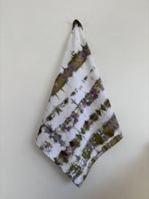 Load image into Gallery viewer, Tea towel - meadow
