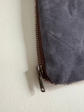 Load image into Gallery viewer, Woven pouch - dark brown zipper
