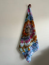 Load image into Gallery viewer, Tea towel - beyond
