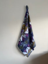Load image into Gallery viewer, Tea towel - clarity in the chaos

