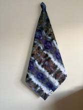 Load image into Gallery viewer, Tea towel - skipping stones
