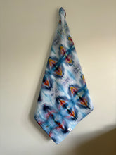 Load image into Gallery viewer, Tea towel - heartspark
