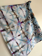 Load image into Gallery viewer, Tea towel - fanciful
