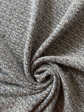 Load image into Gallery viewer, Cowl - navy superwash merino tweed
