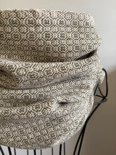 Load image into Gallery viewer, Cowl -  olive cotton weft
