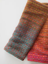 Load image into Gallery viewer, Fingerless mittens -- cayenne bamboo
