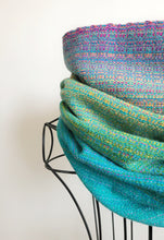 Load image into Gallery viewer, Cowl -- turquoise superwash merino
